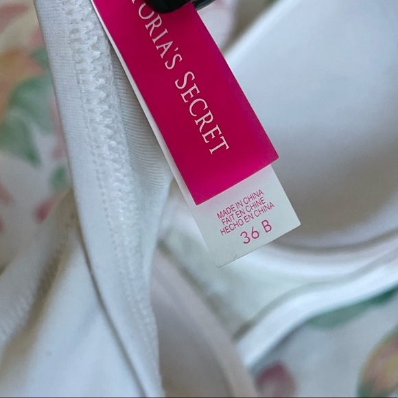 Strapless VS bikini top - Picture 2 of 4